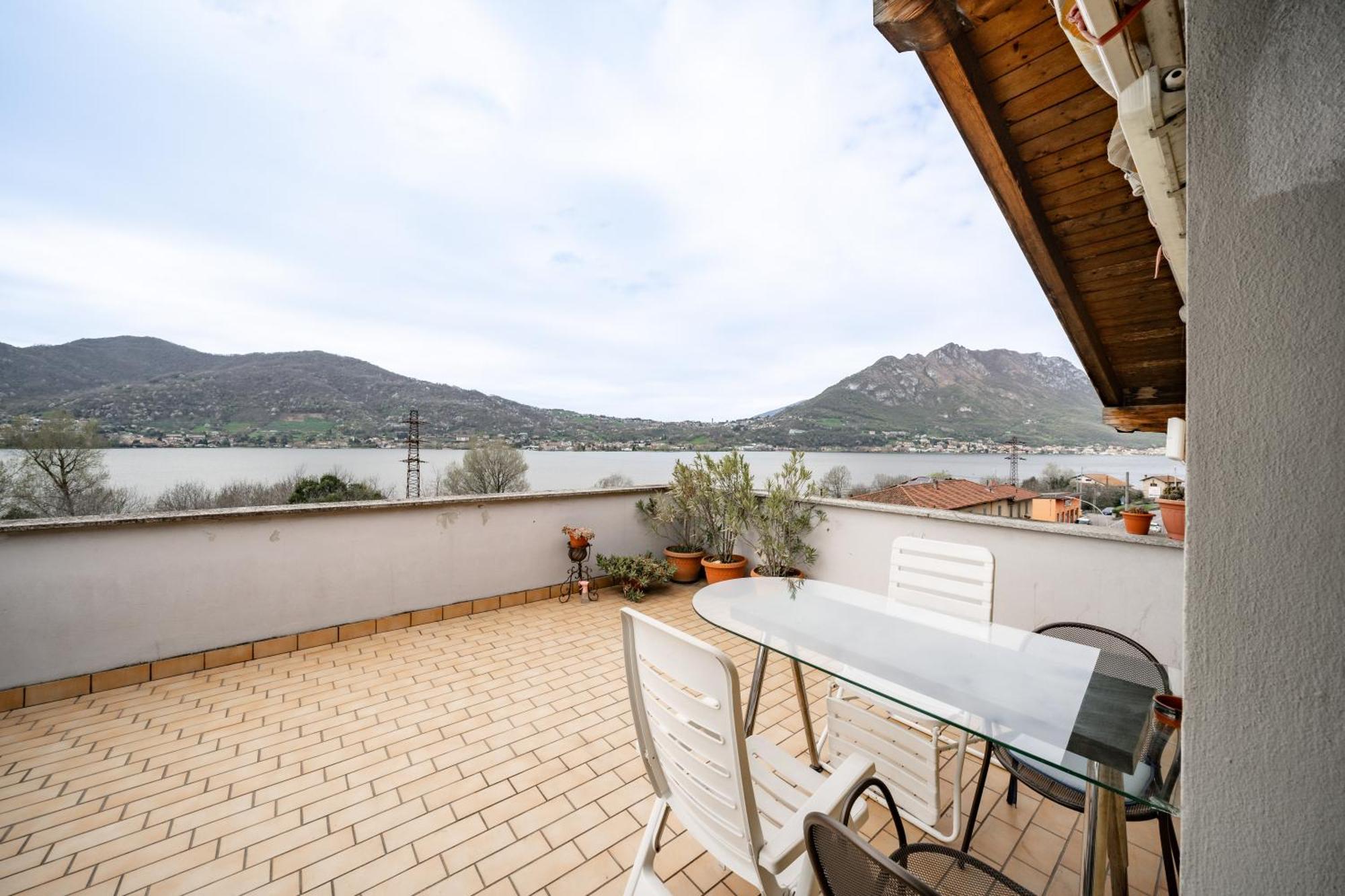 Terrazzo Sul Lago 莱科 外观 照片